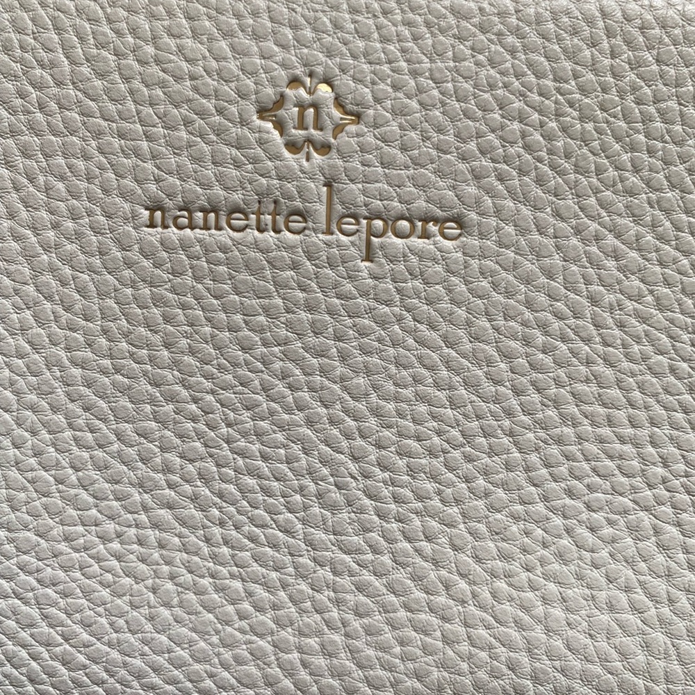 Nanette Lepore White Clutch Bag - Picture 3 of 4